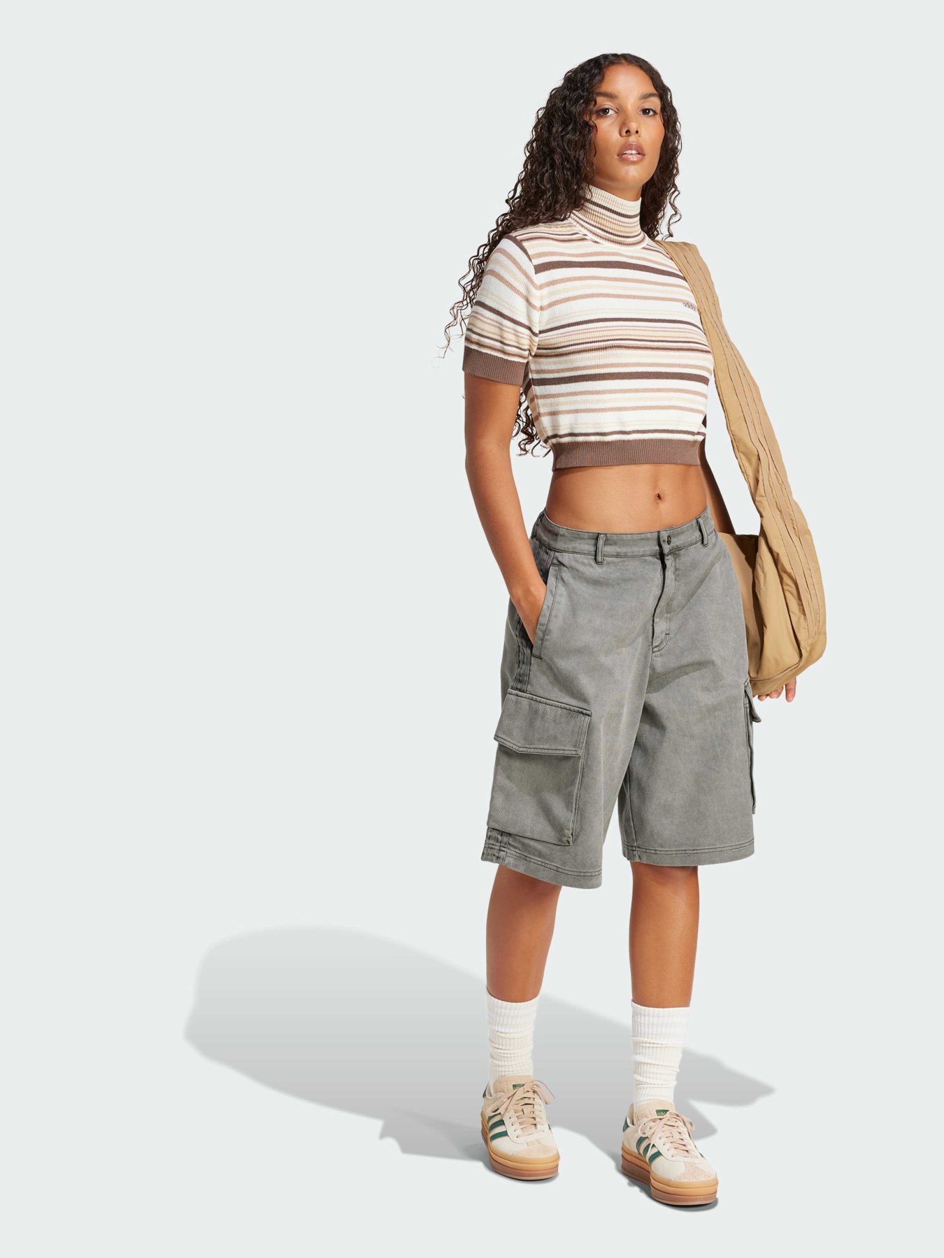 Топ Adidas модель JD3593 Фото