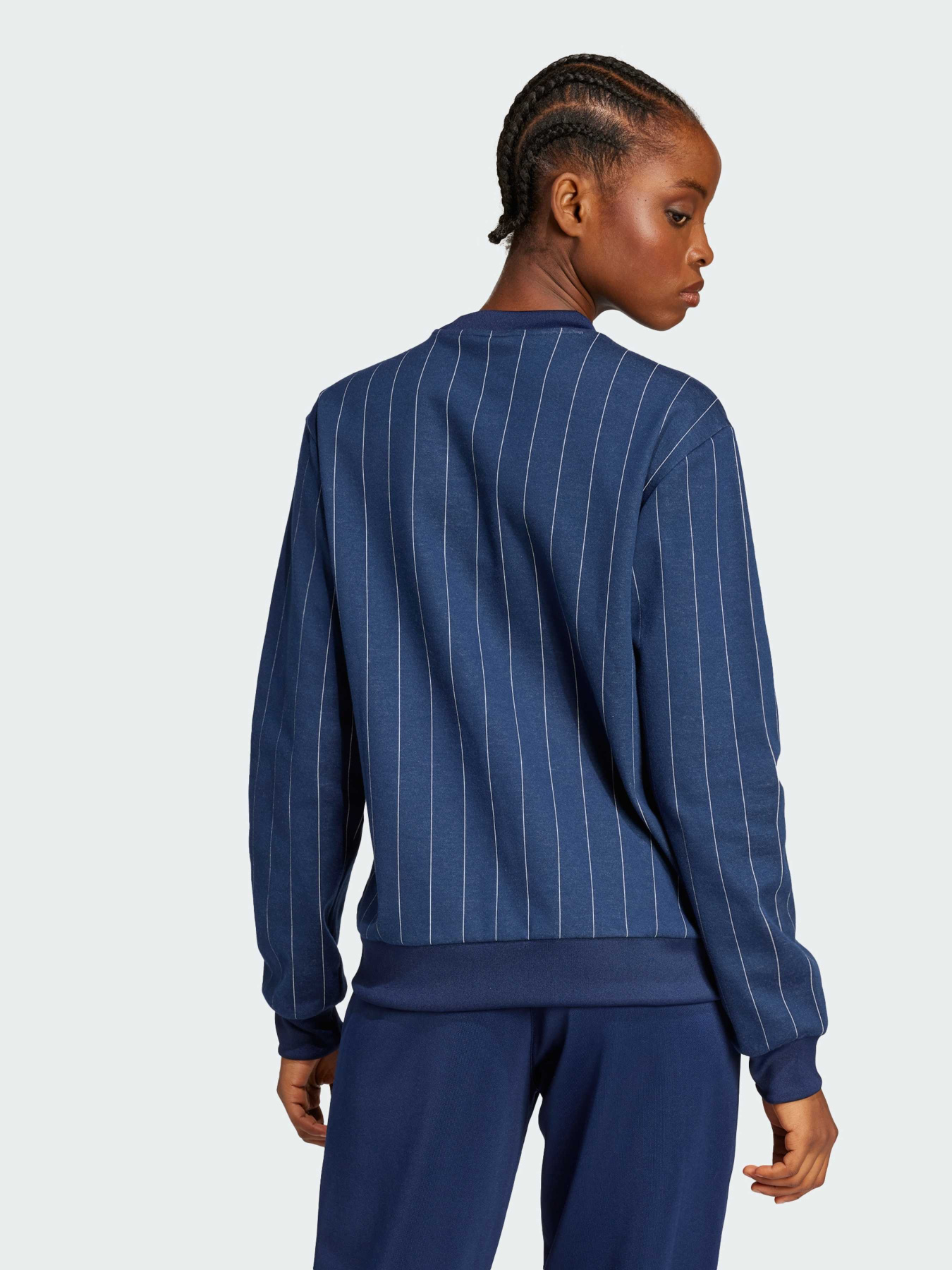 Світшот Adidas модель JJ3488 Світшот Adidas модель JJ3488 Фото