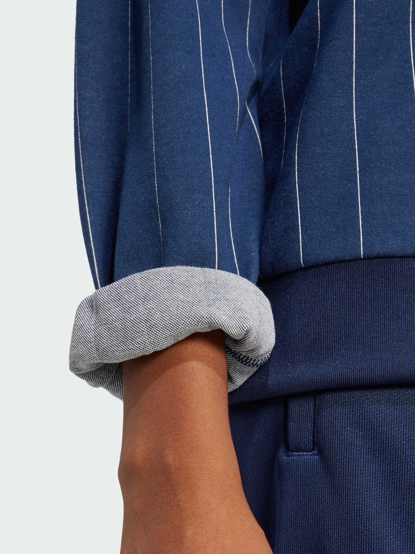 Світшот Adidas модель JJ3488 Світшот Adidas модель JJ3488 Фото