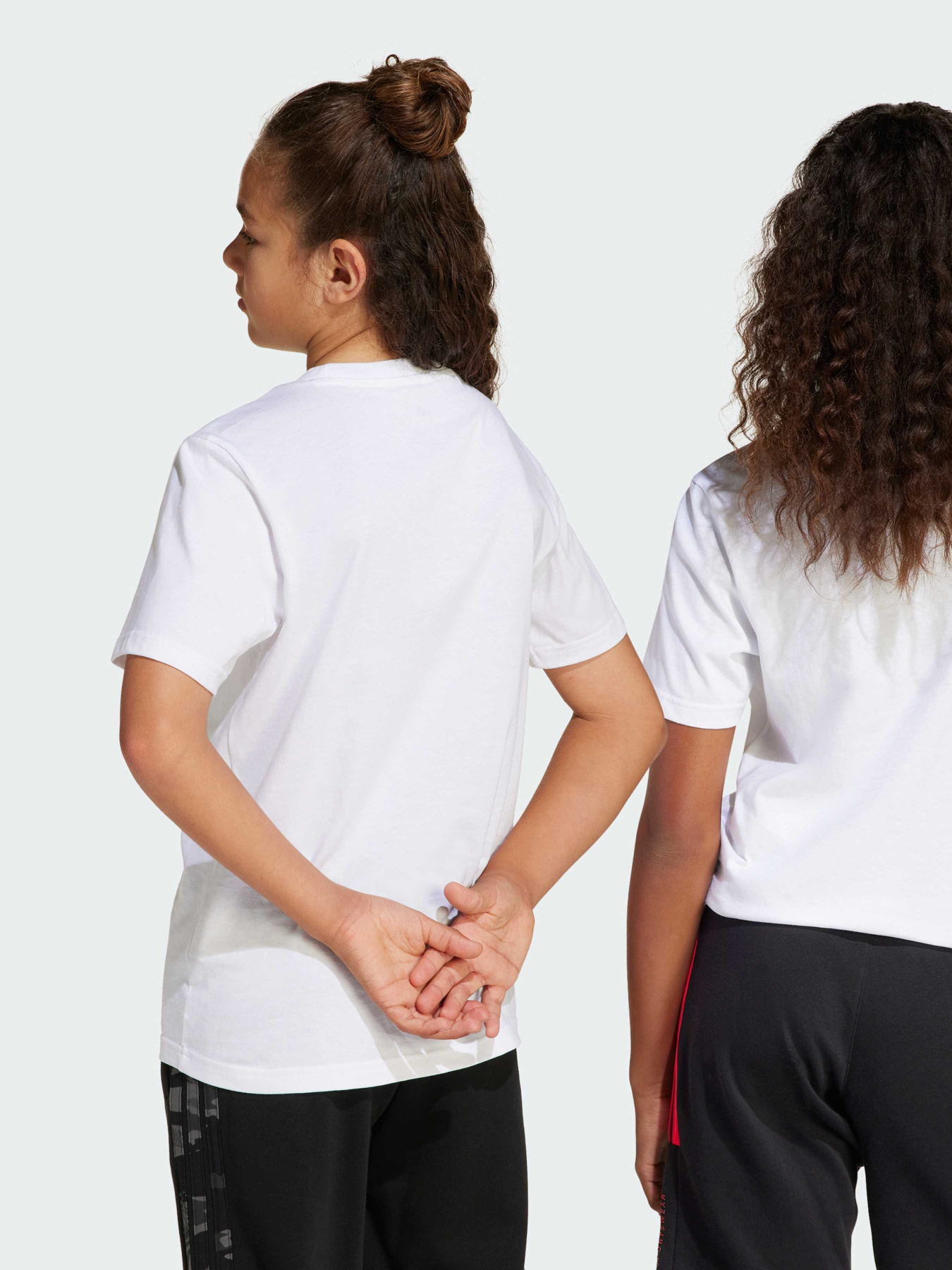 Футболка Adidas модель JD4642 Футболка Adidas модель JD4642 Фото