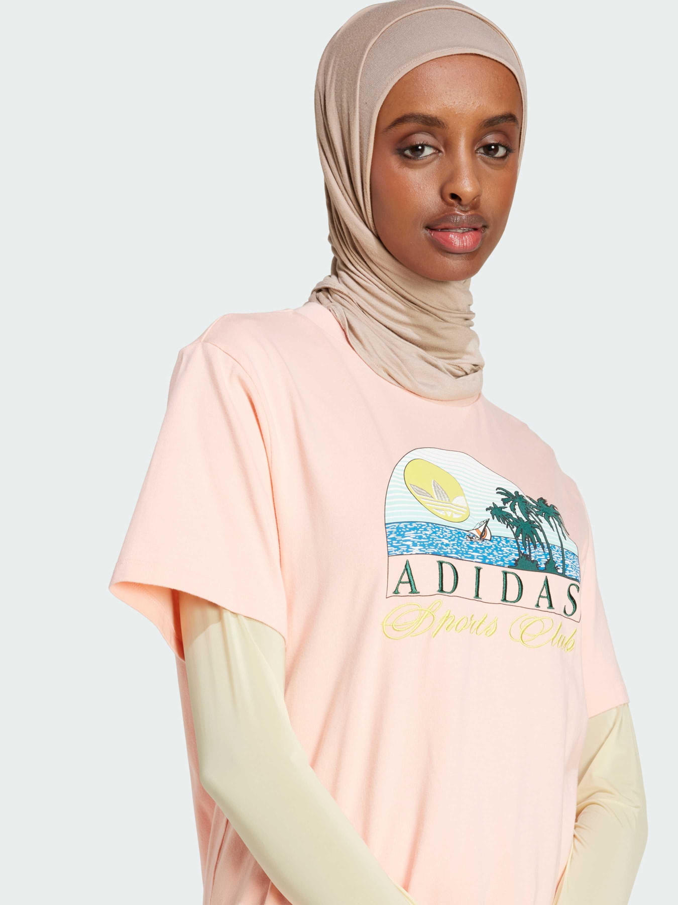 Футболка Adidas Graphics модель JN6684 Фото