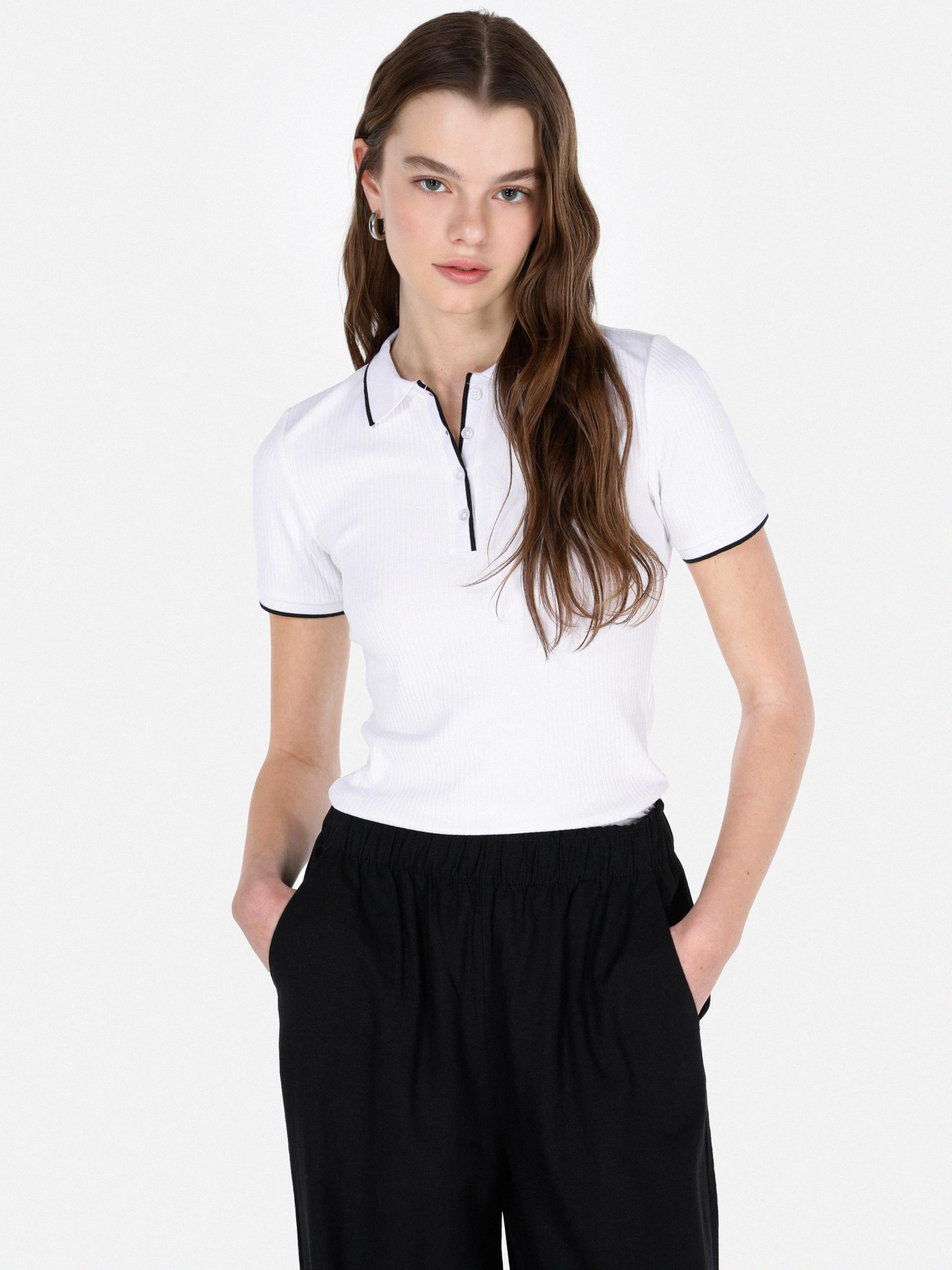 Футболки и поло Colin’s модель CL1074585_Q1.V1_WHT Фото