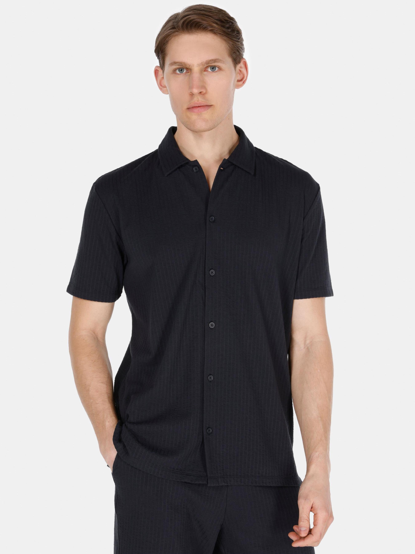 Футболки и поло Colin’s модель CL1074192_Q1.V1_DNV Фото