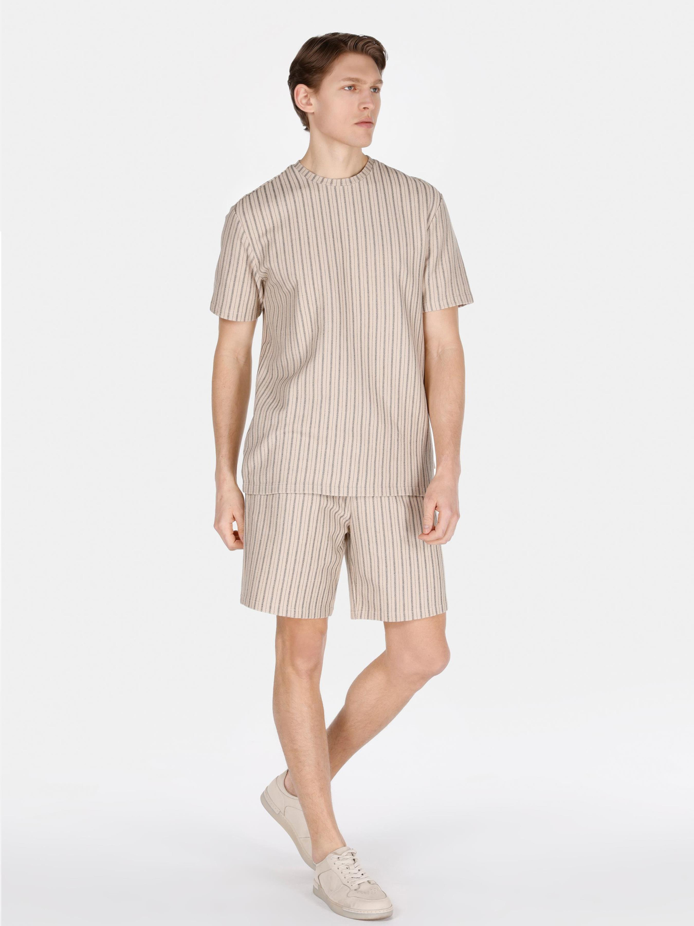 Шорты Colin’s модель CL1074140_Q1.V1_BED Фото