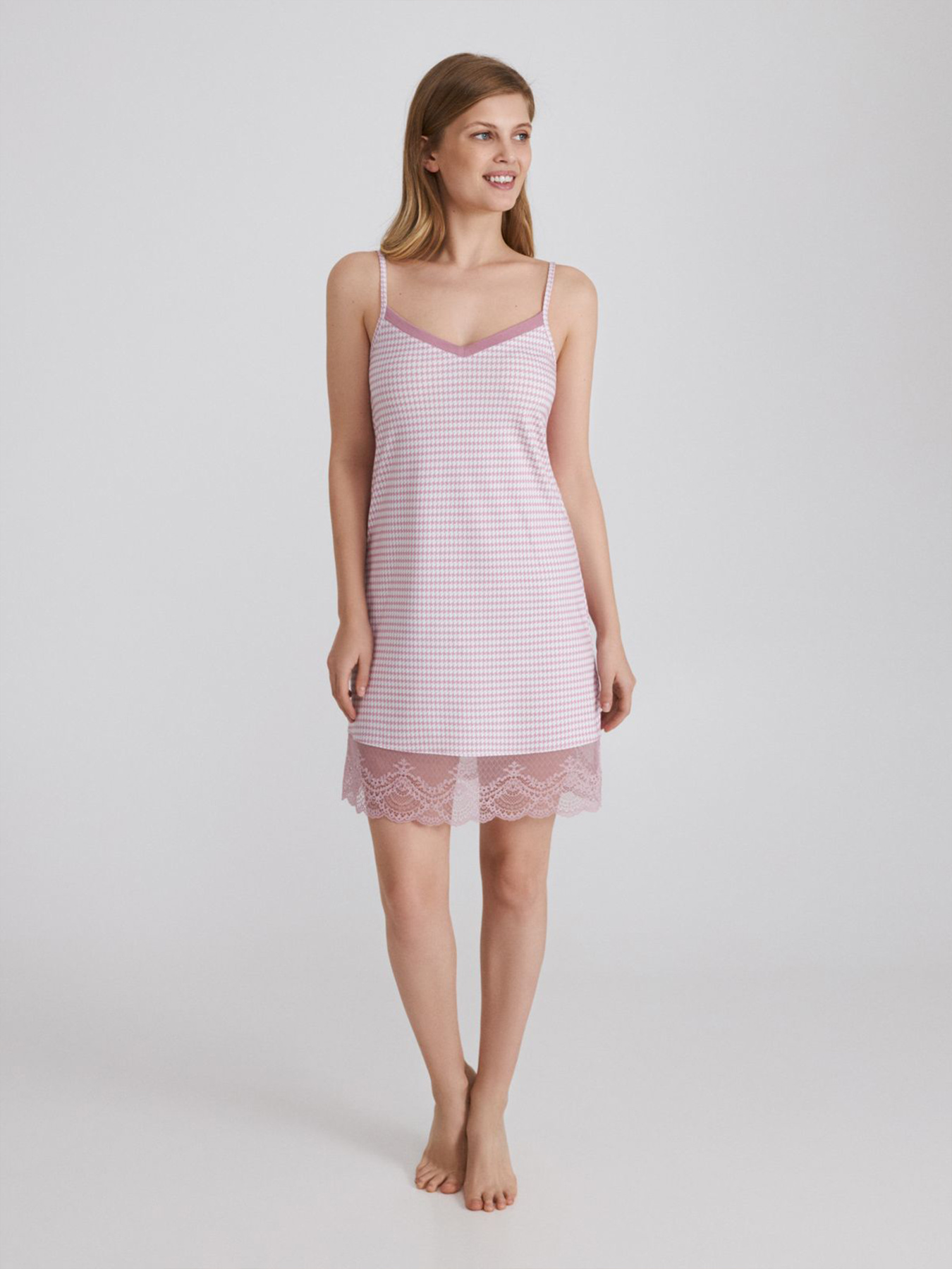 Ночная рубашка Ellen модель LDK1170401 Ночная рубашка Ellen модель LDK1170401 Фото