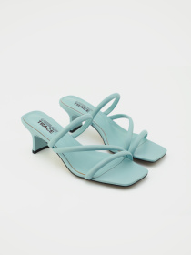 Шльопанці Respect модель UT18191-WPU Фото