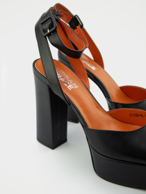 Сандалії Respect модель UT17506-WL Фото