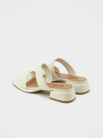 Шлёпанцы Respect модель UT18227-WB Фото