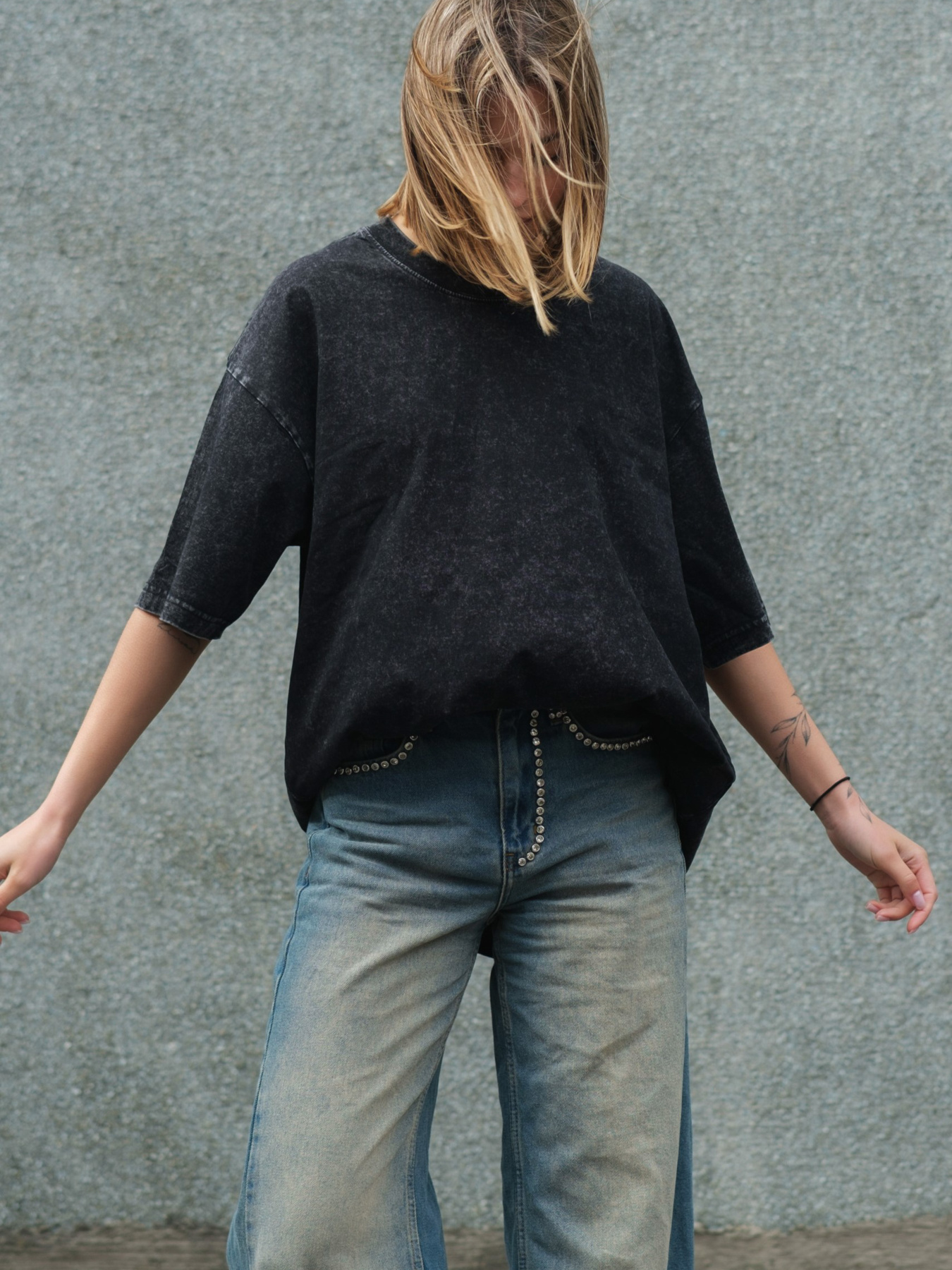 Футболки і поло Without модель 8049595 Фото