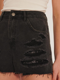 Джинсовые шорты DIVERSE модель 10039541 Джинсовые шорты DIVERSE модель 10039541 Фото