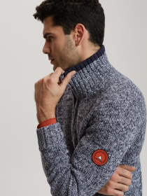 Светр DIVERSE модель 10040761 Фото