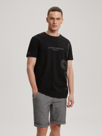 Футболка DIVERSE модель 10041463 Фото