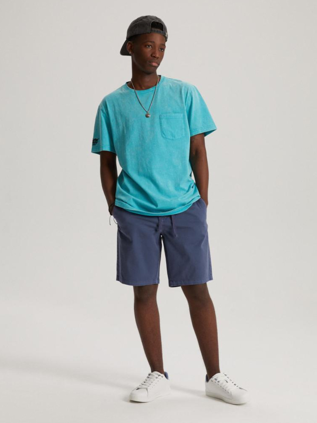 Повсякденні шорти DIVERSE модель 10041831 Фото