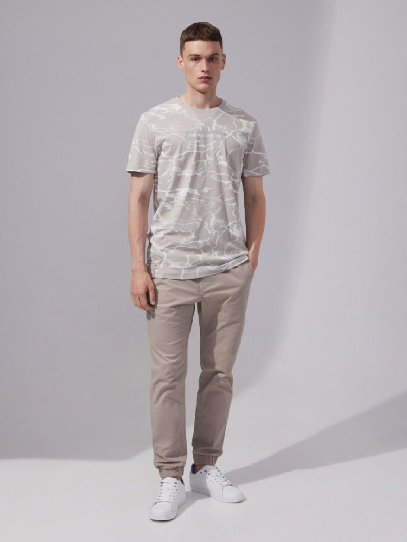 Джогери DIVERSE модель 10042623 Фото