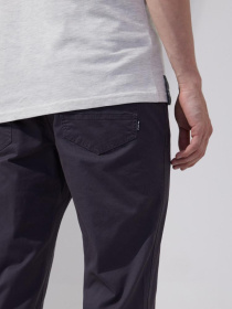 Джогери DIVERSE модель 10042623 Джогери DIVERSE модель 10042623 Фото