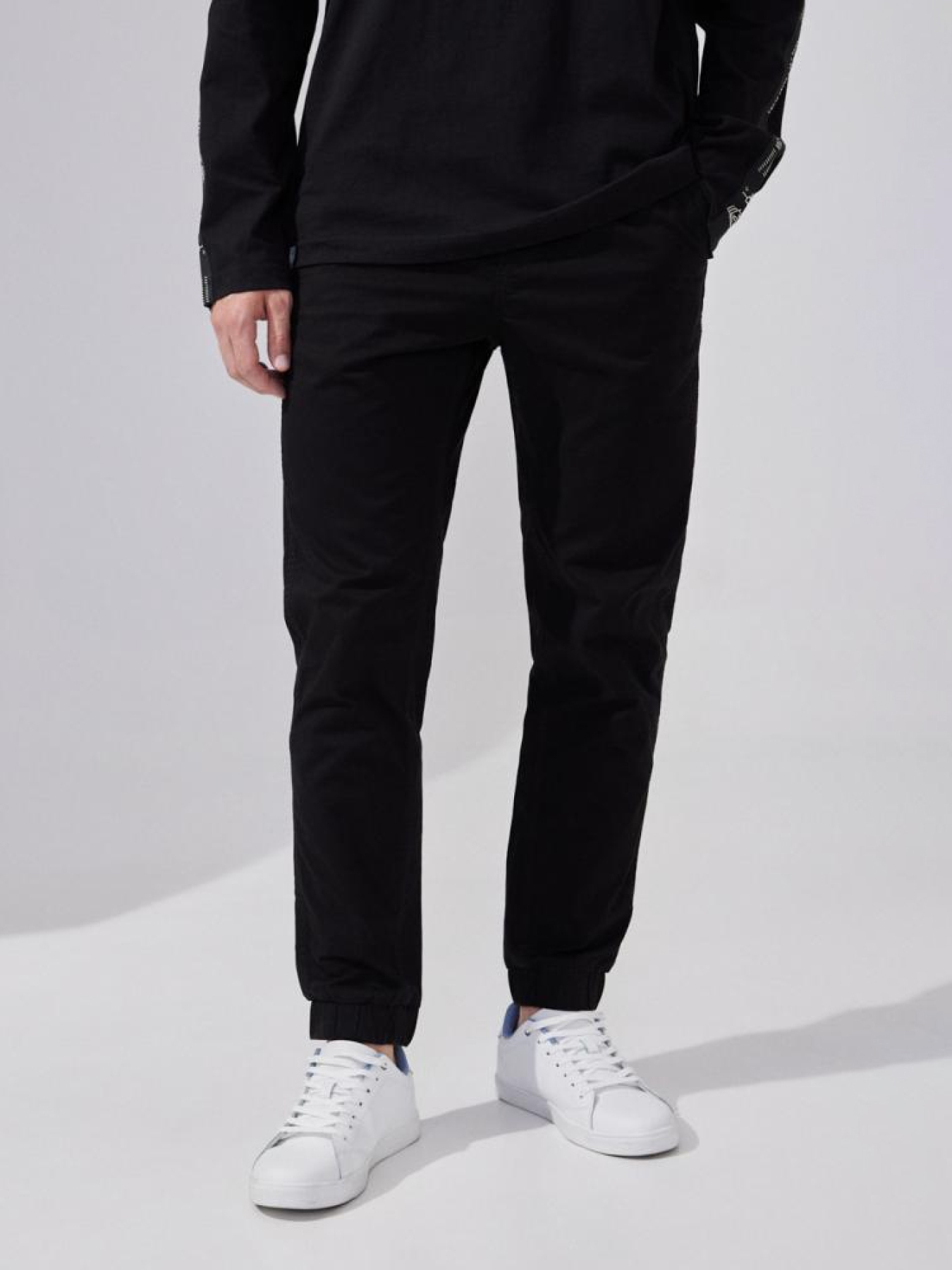 Джогери DIVERSE модель 10042623 Фото