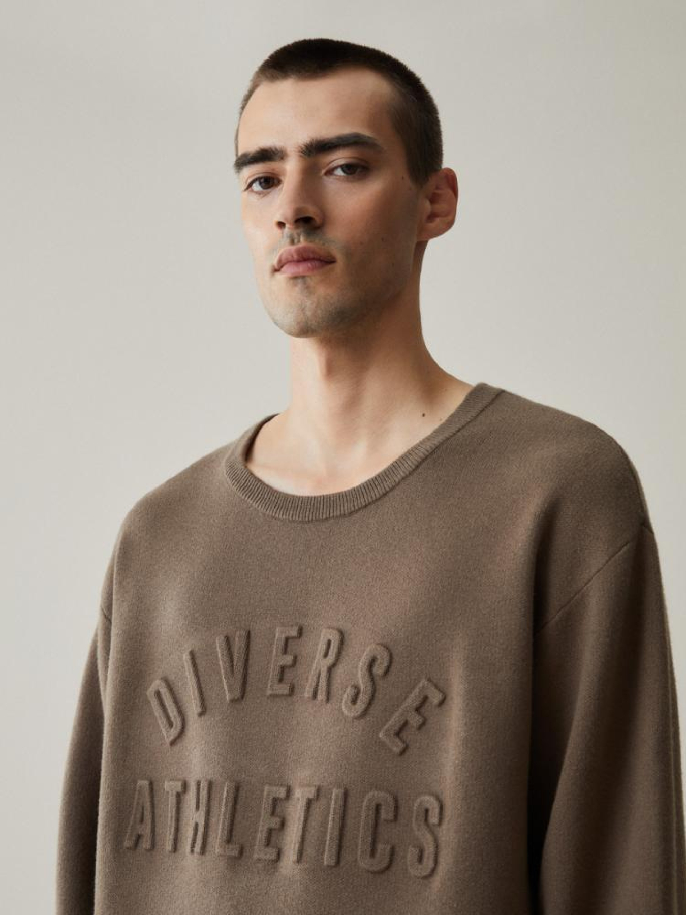 Свитер DIVERSE модель 10042813 Фото