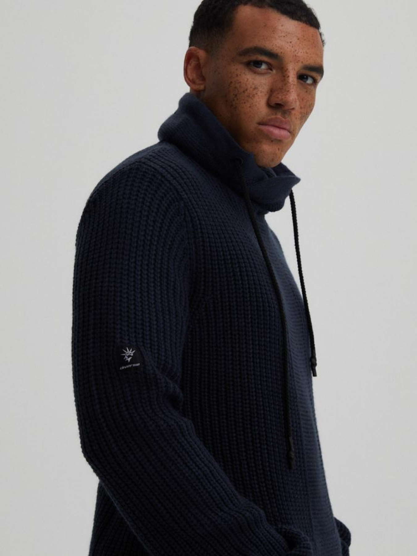 Светр DIVERSE модель 10042817 Фото