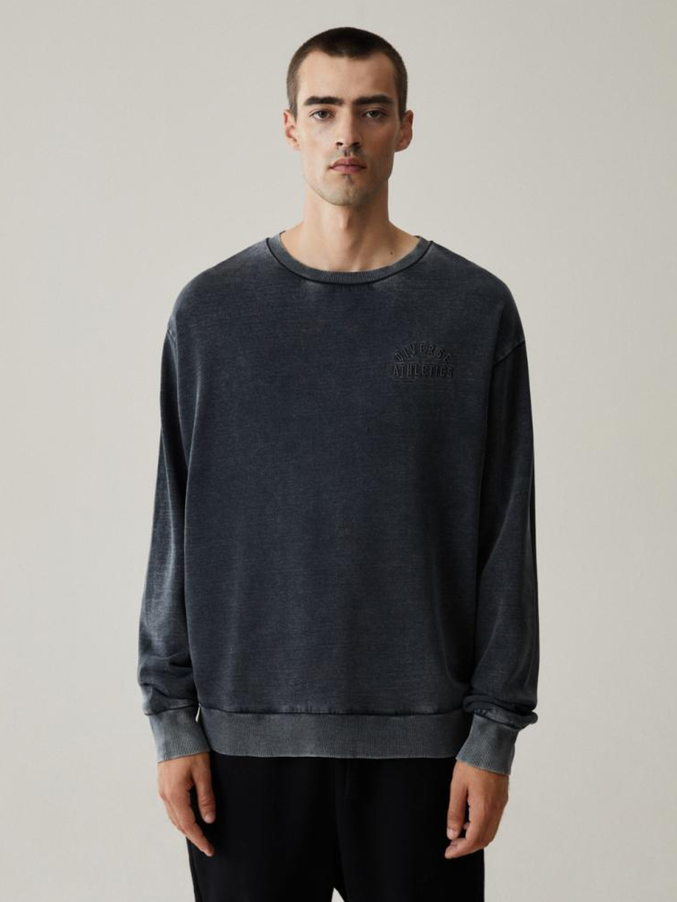 Свитшот DIVERSE модель 10042833 Фото