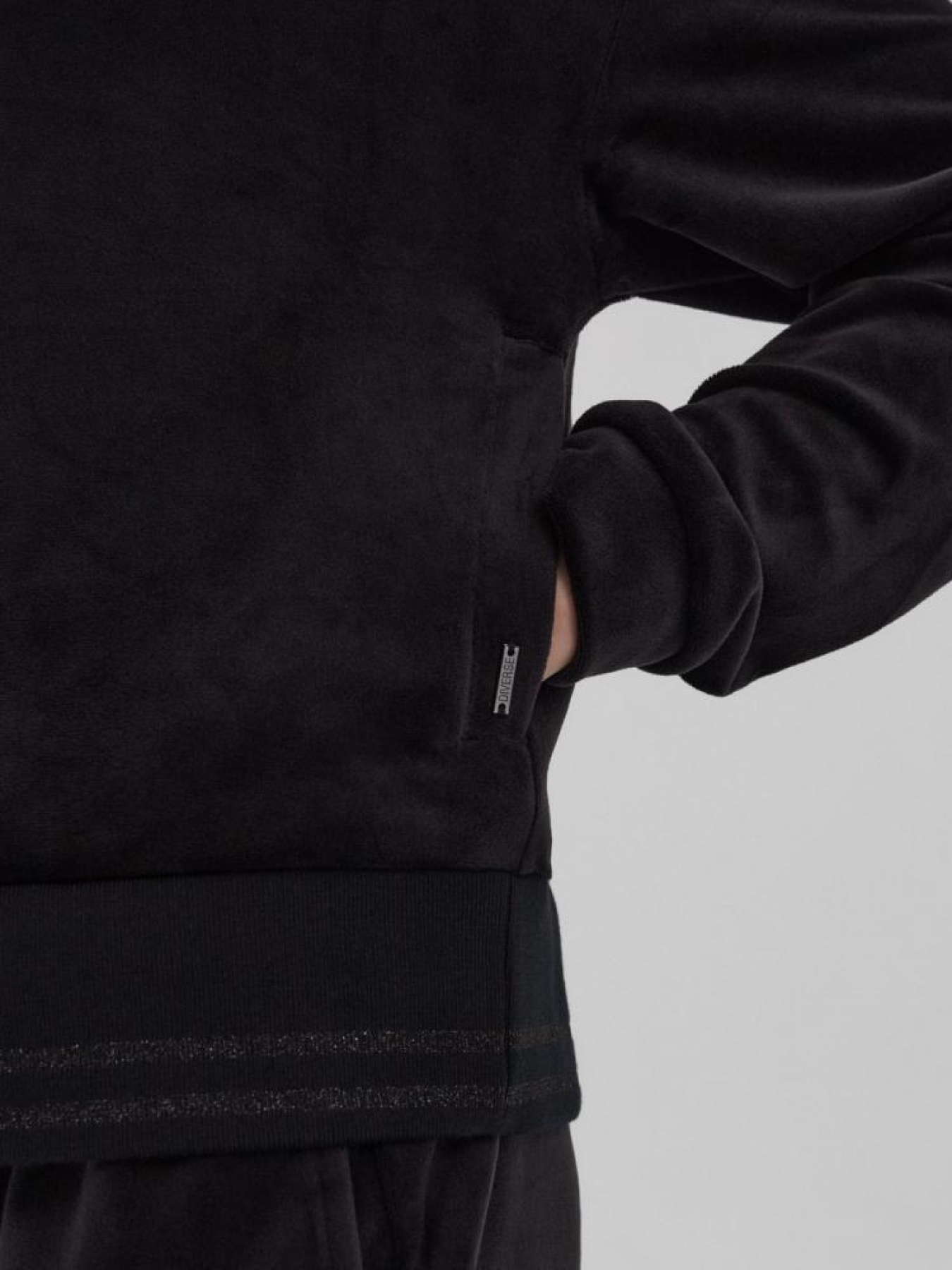 Худи DIVERSE модель 10043354 Фото