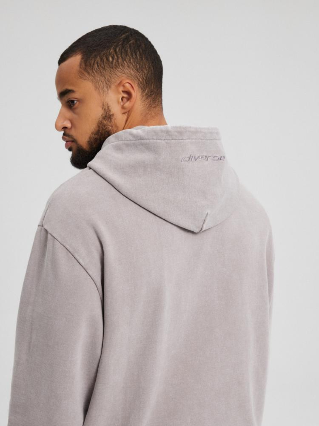 Худи DIVERSE модель 10043607 Худи DIVERSE модель 10043607 Фото
