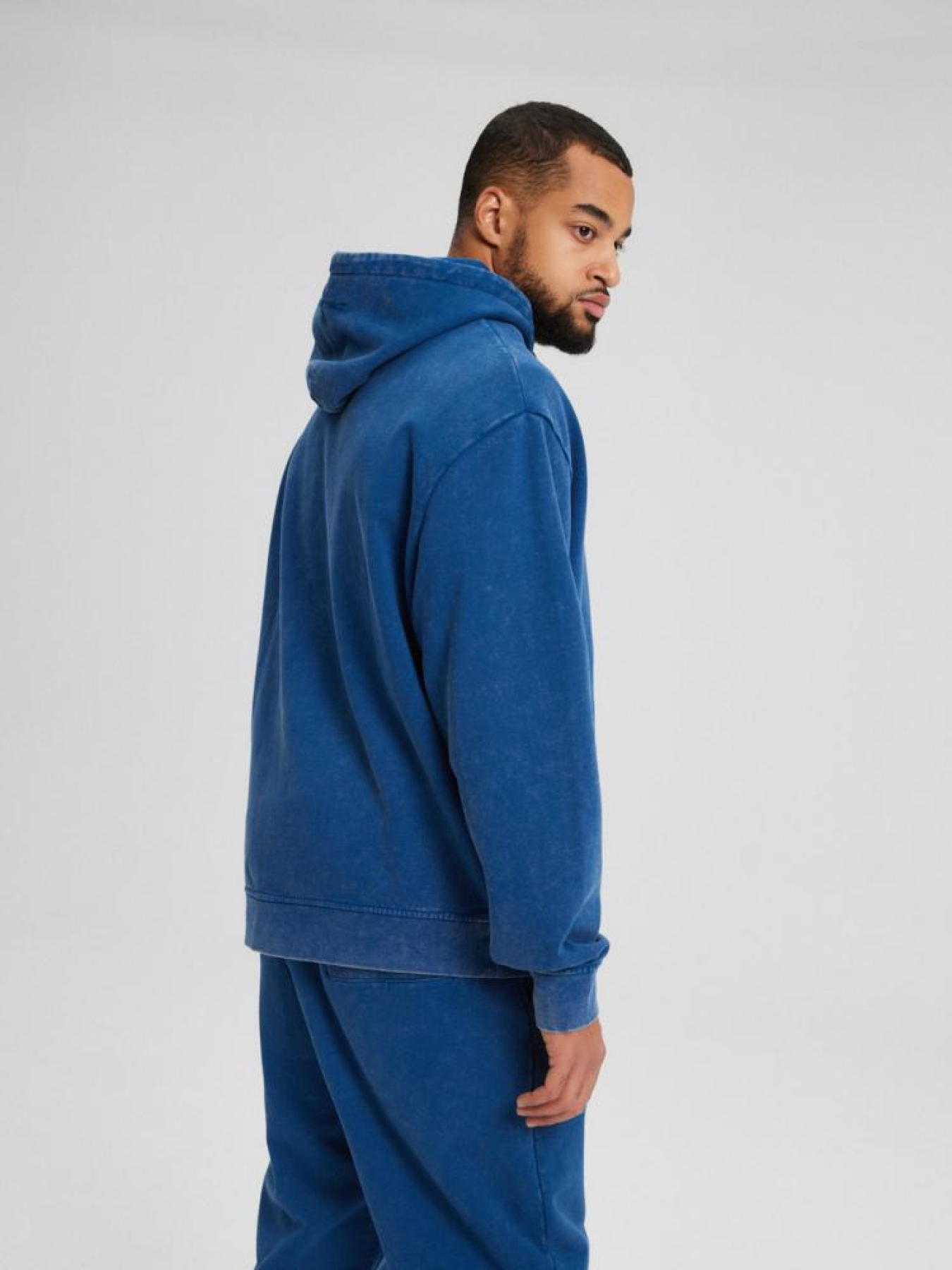 Худи DIVERSE модель 10043607 Фото