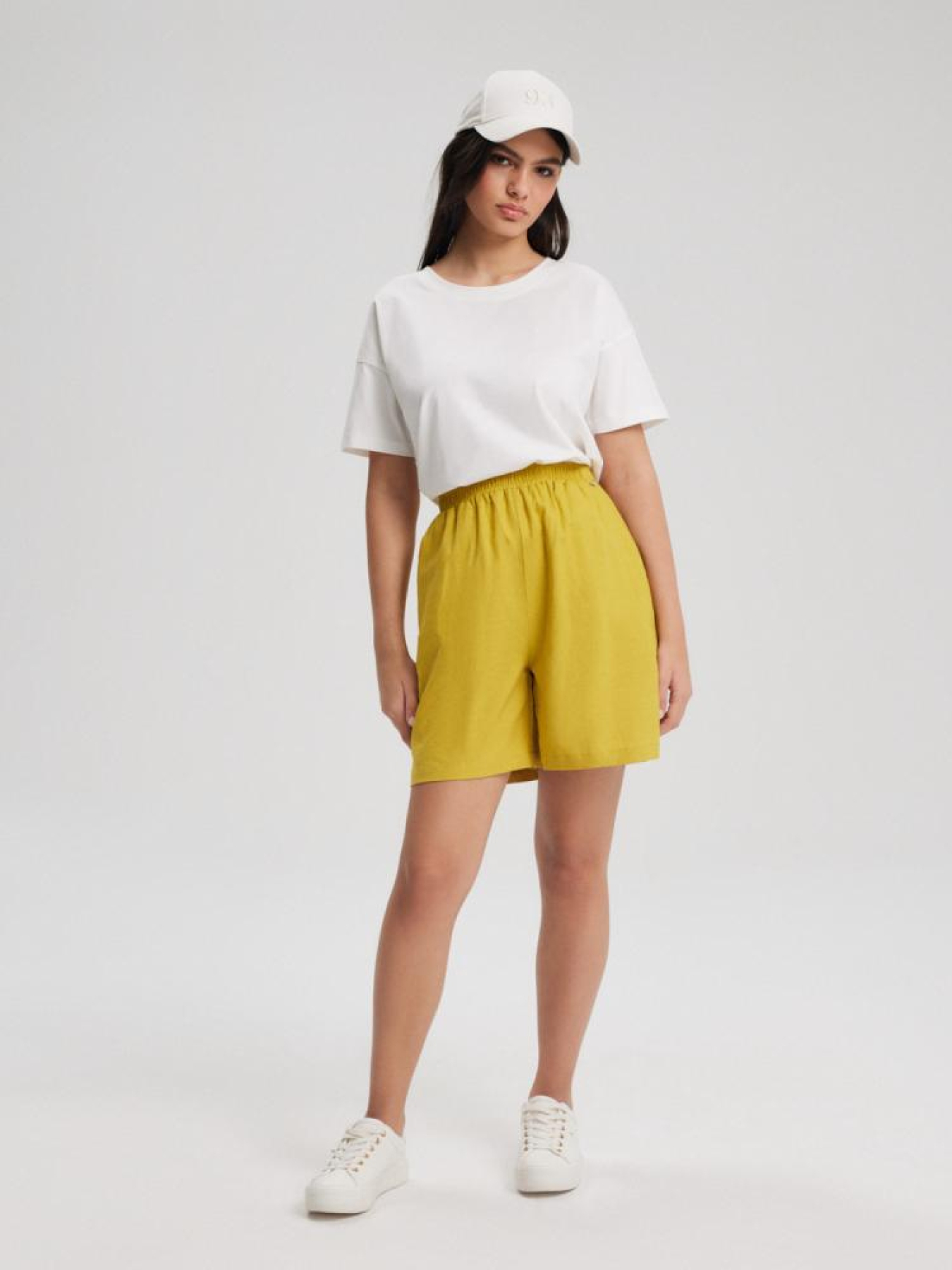 Шорти DIVERSE модель 10043998 Фото