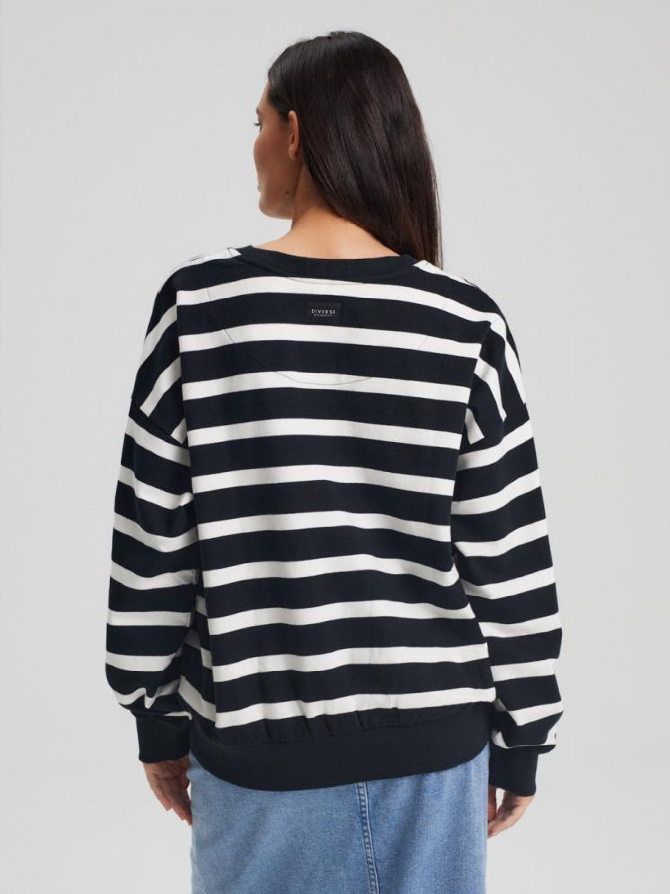 Світшот DIVERSE модель 10044059 Світшот DIVERSE модель 10044059 Фото