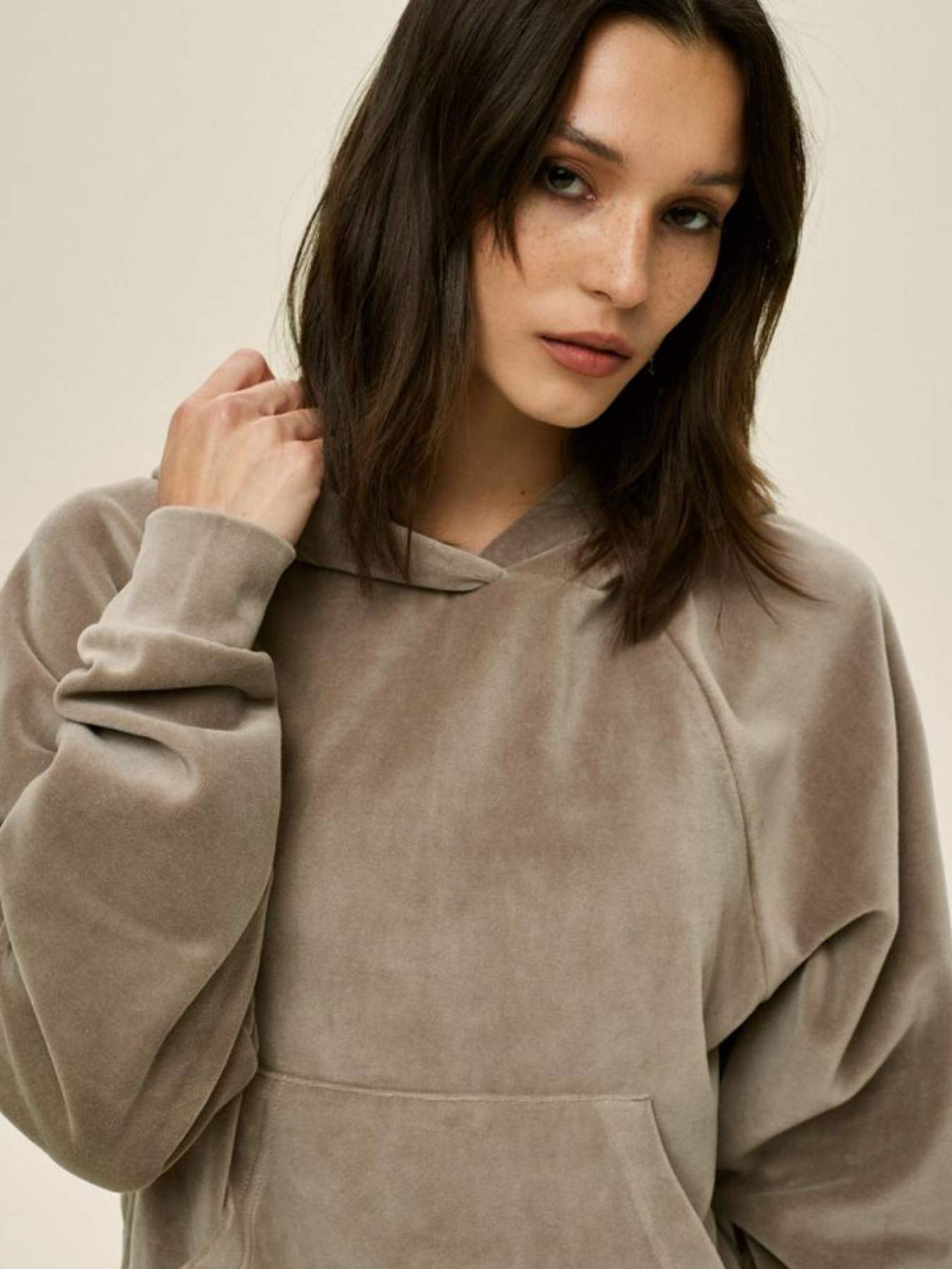 Худи DIVERSE модель 10044068 Фото