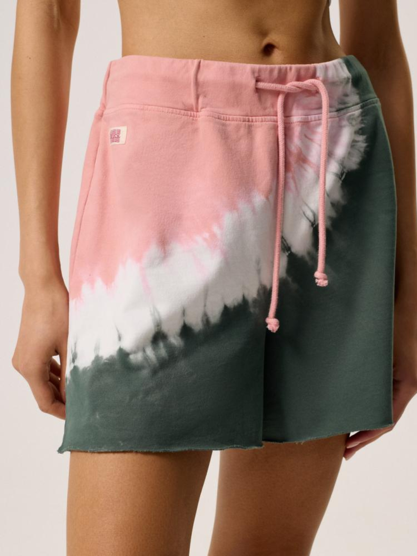 Шорти DIVERSE модель 10044415 Фото