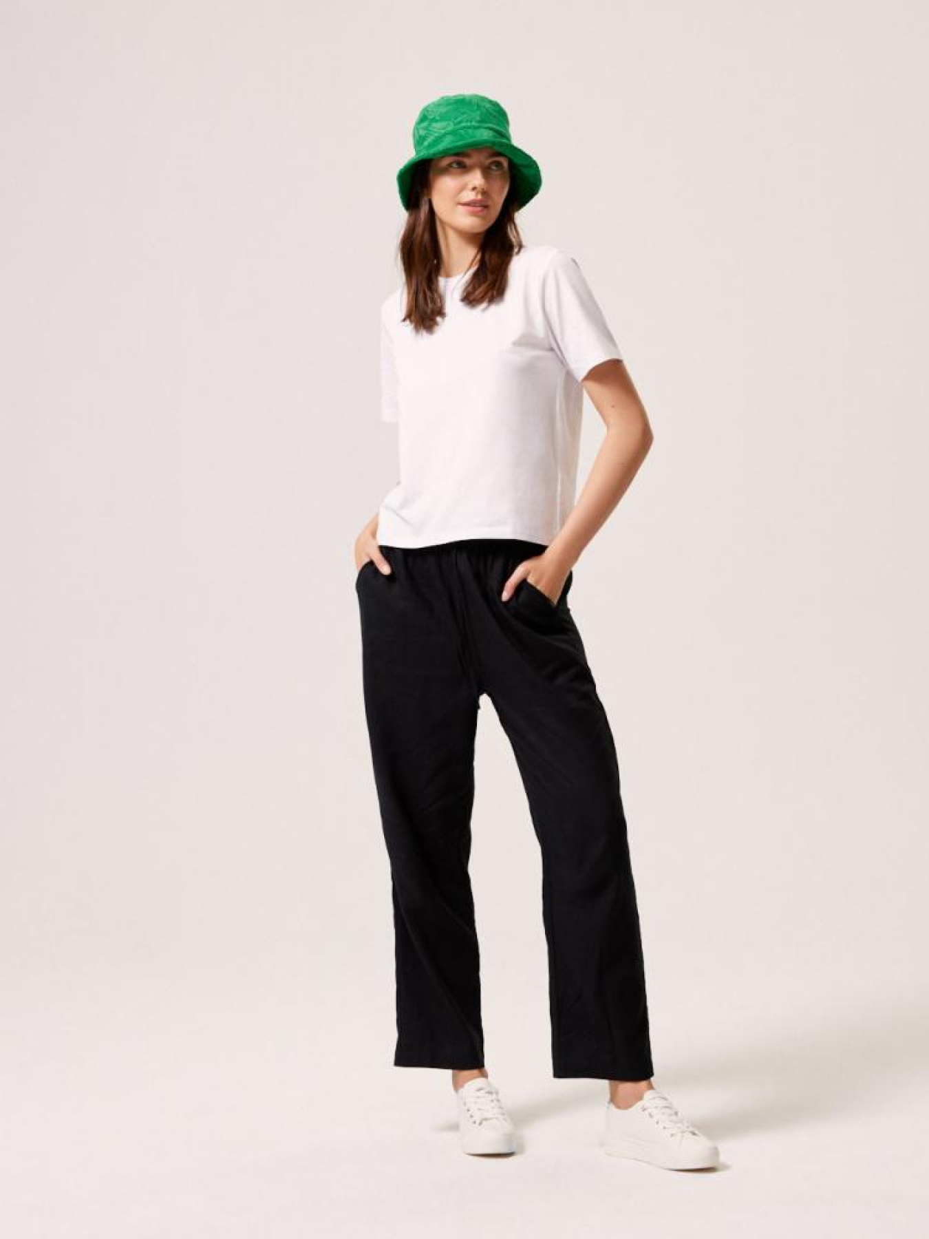 Брюки повседневные DIVERSE модель 10044598 Фото