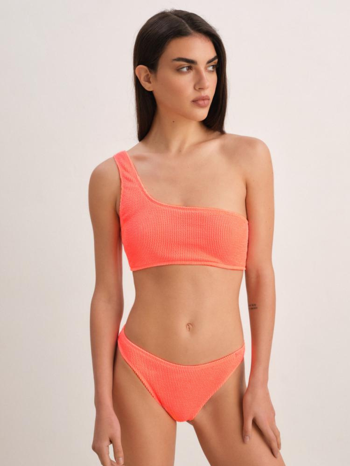 Верхняя часть купальника DIVERSE модель 10044719 Фото