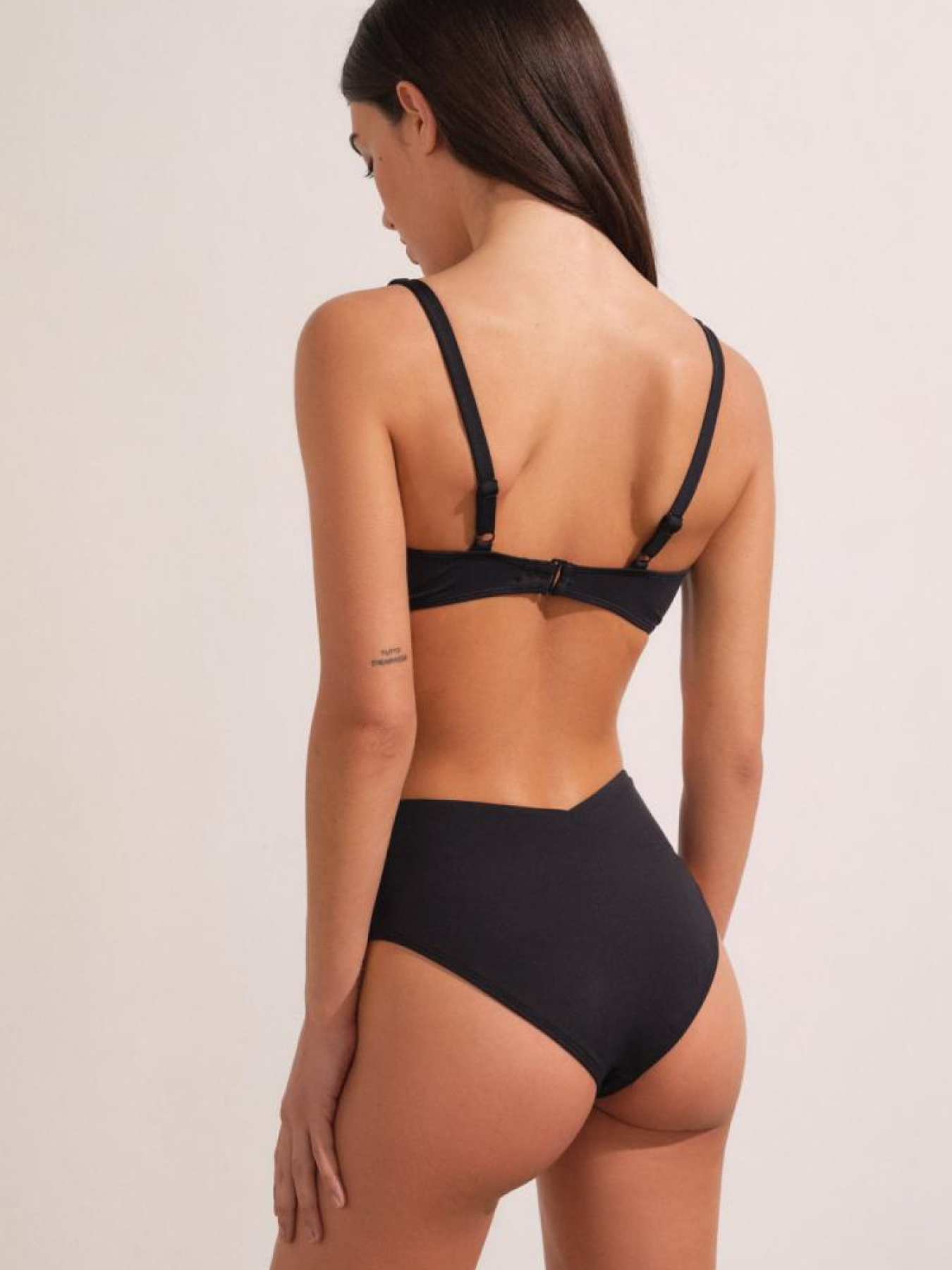 Верхня частина купальника DIVERSE модель 10044740 Фото