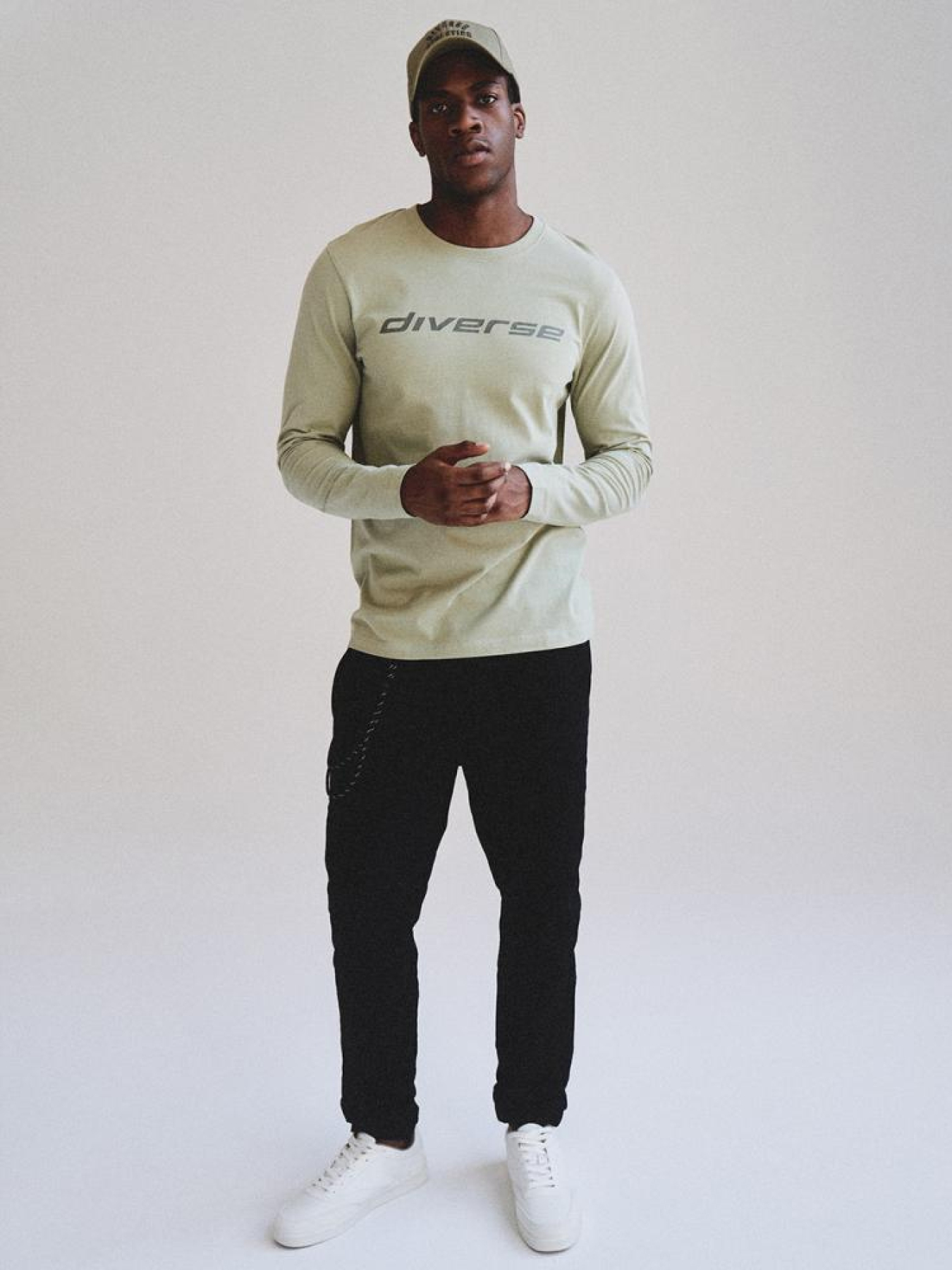 Лонгслів DIVERSE модель 10044905 Фото