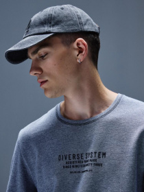 Лонгслив DIVERSE модель 10044906 Фото