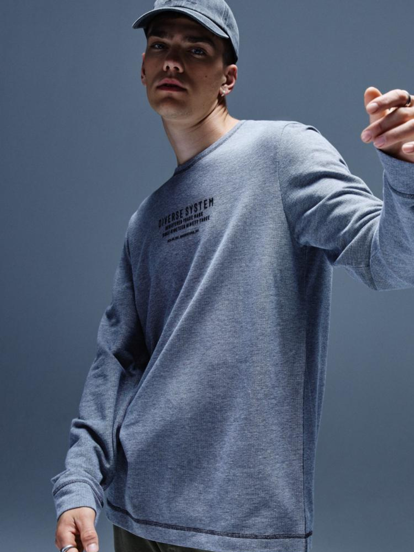 Лонгслів DIVERSE модель 10044906 Фото