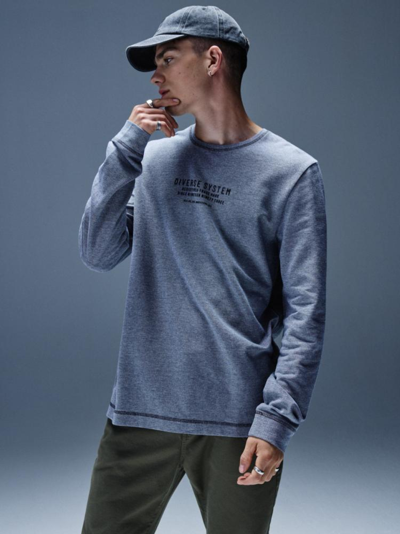 Лонгслів DIVERSE модель 10044906 Фото