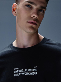 Лонгслив DIVERSE модель 10044907 Фото