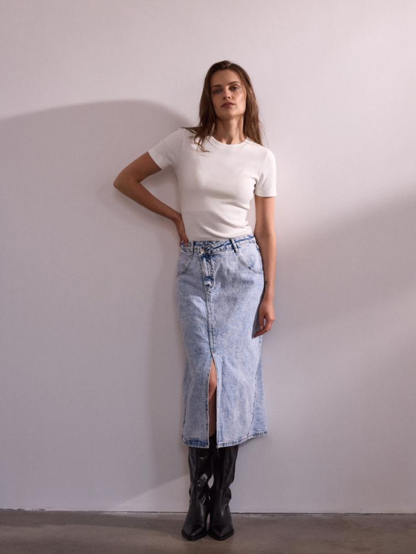 Джинсова спідниця DIVERSE модель 10045142 Фото