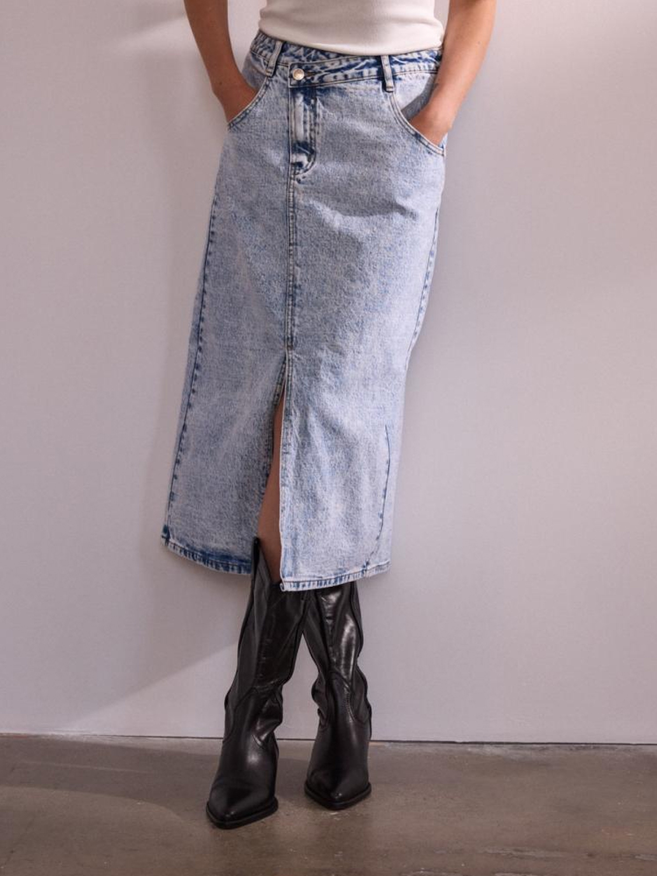 Джинсова спідниця DIVERSE модель 10045142 Фото