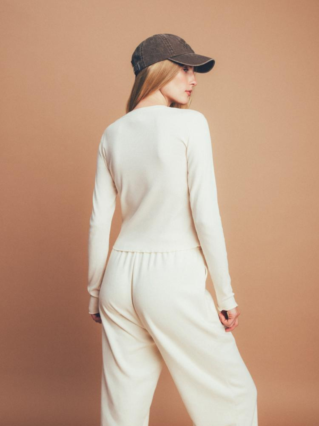 Лонгслив DIVERSE модель 10045260 Фото