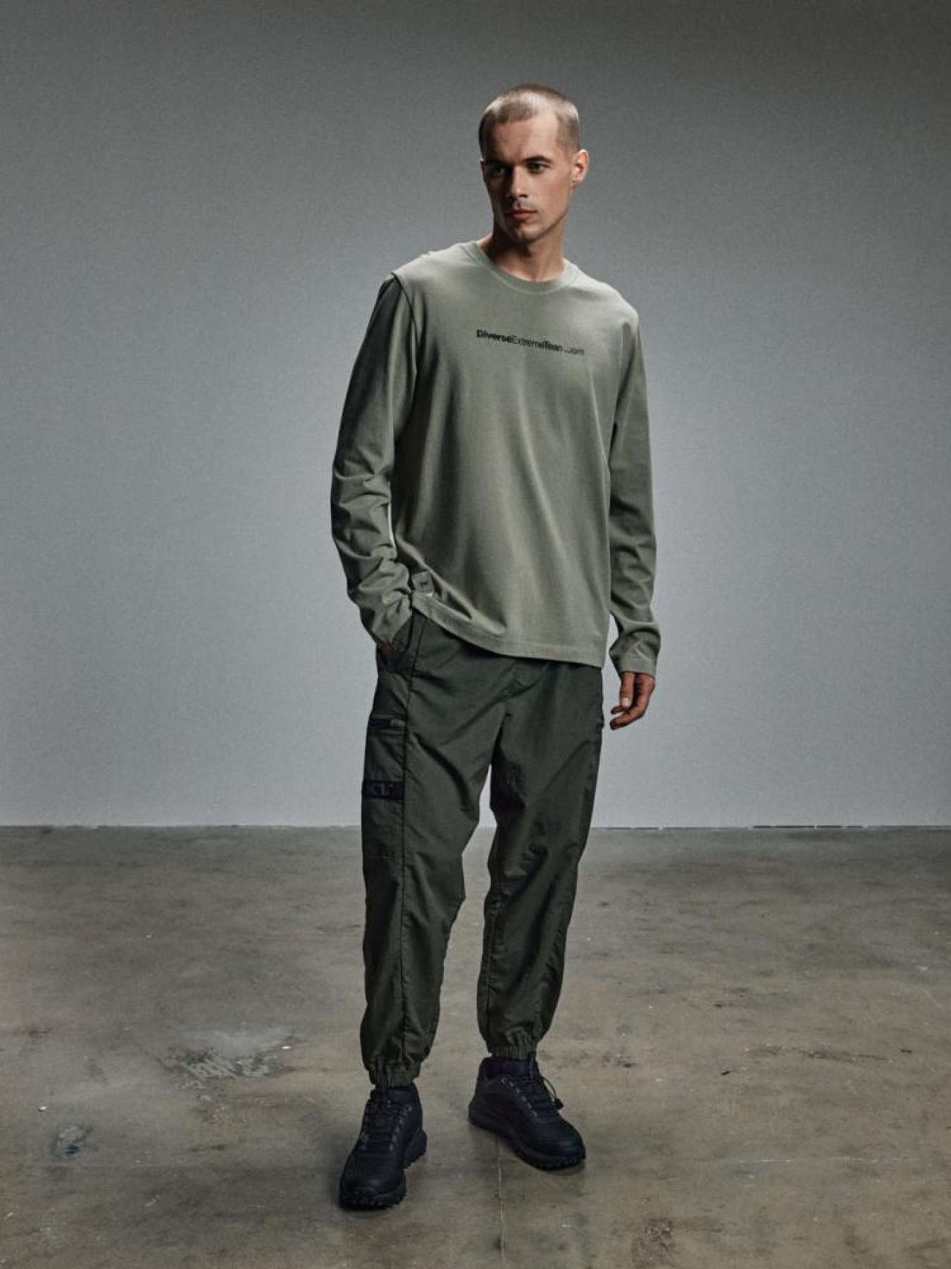 Лонгслив DIVERSE модель 10045323 Фото