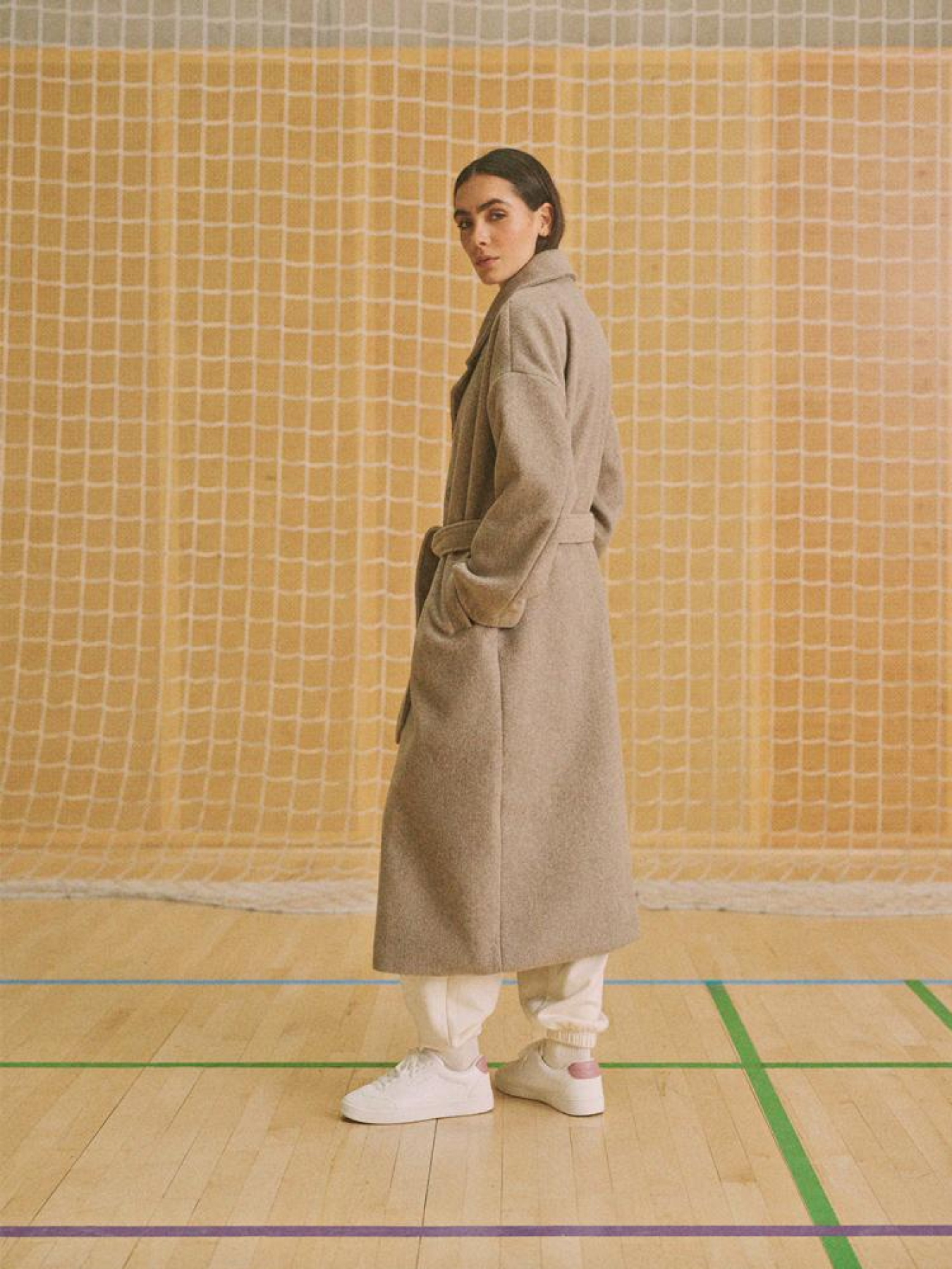 Пальто DIVERSE модель 10045476 Пальто DIVERSE модель 10045476 Фото