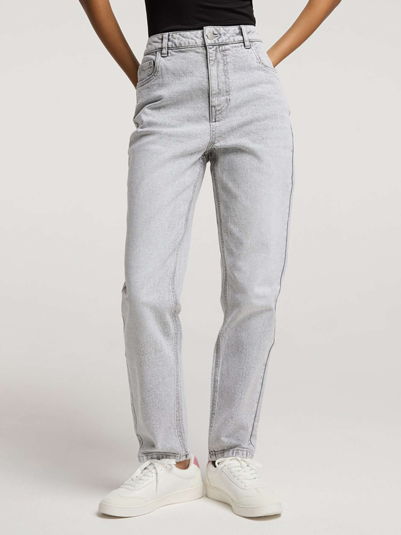 Бойфренды DIVERSE модель 10046097 Фото