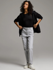 Бойфренды DIVERSE модель 10046097 Фото