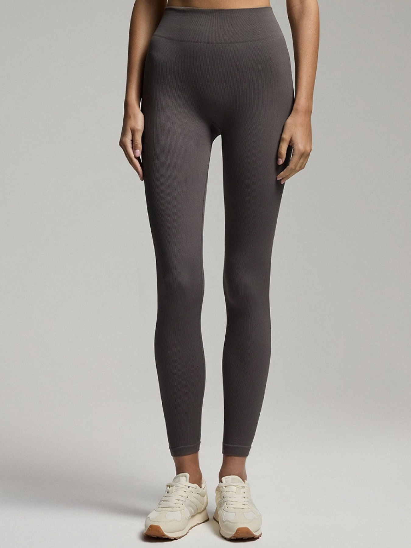 Спортивные леггинсы DIVERSE модель 10046098 Фото