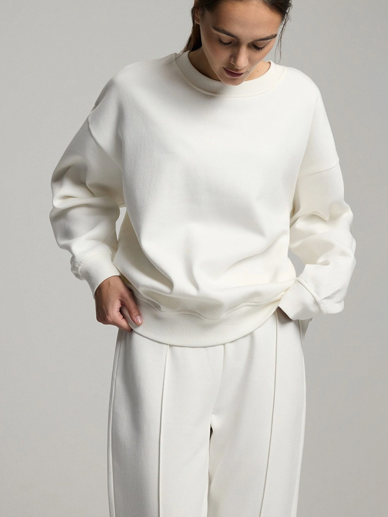 Свитшот DIVERSE модель 10046105 Фото