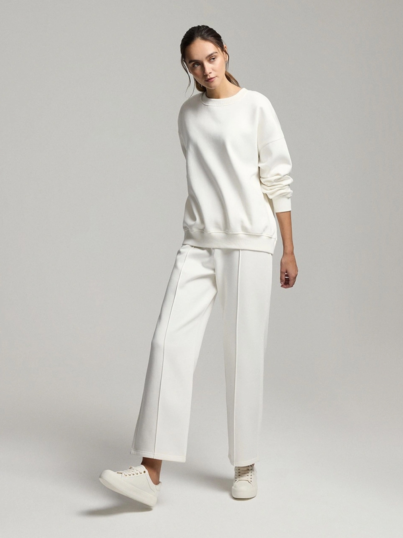 Світшот DIVERSE модель 10046105 Фото