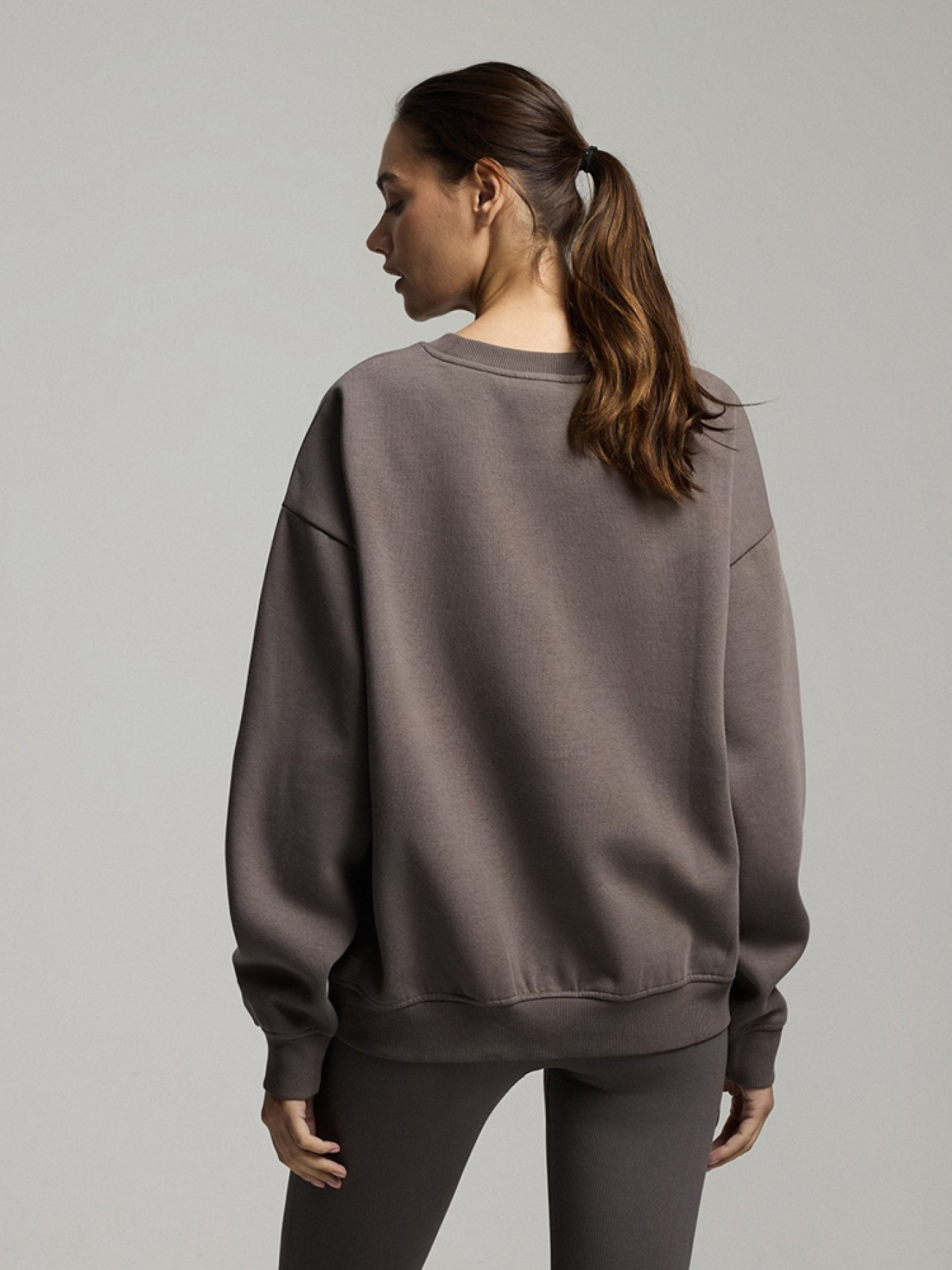 Свитшот DIVERSE модель 10046105 Фото