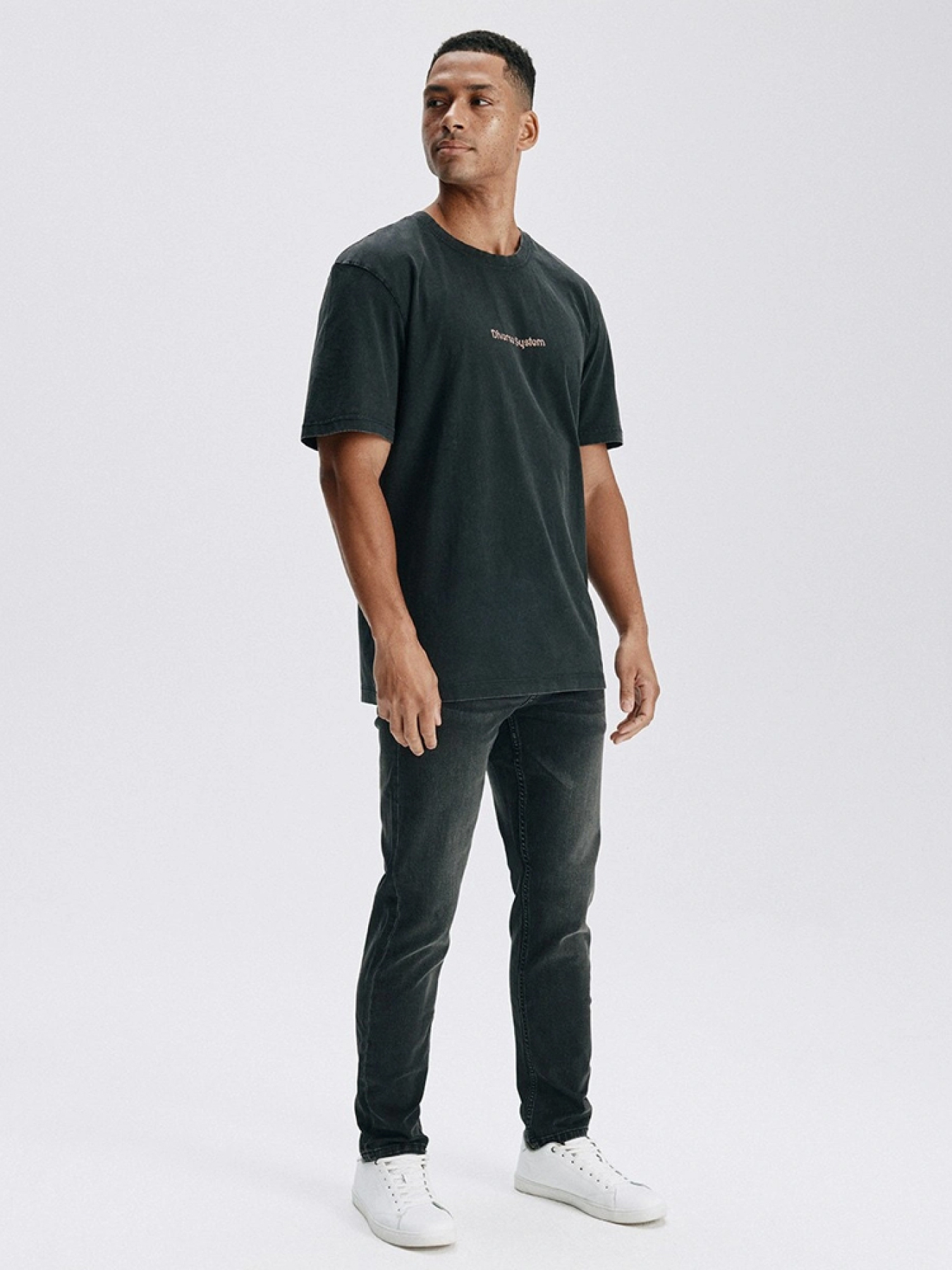 Футболка DIVERSE модель 10046173 Фото